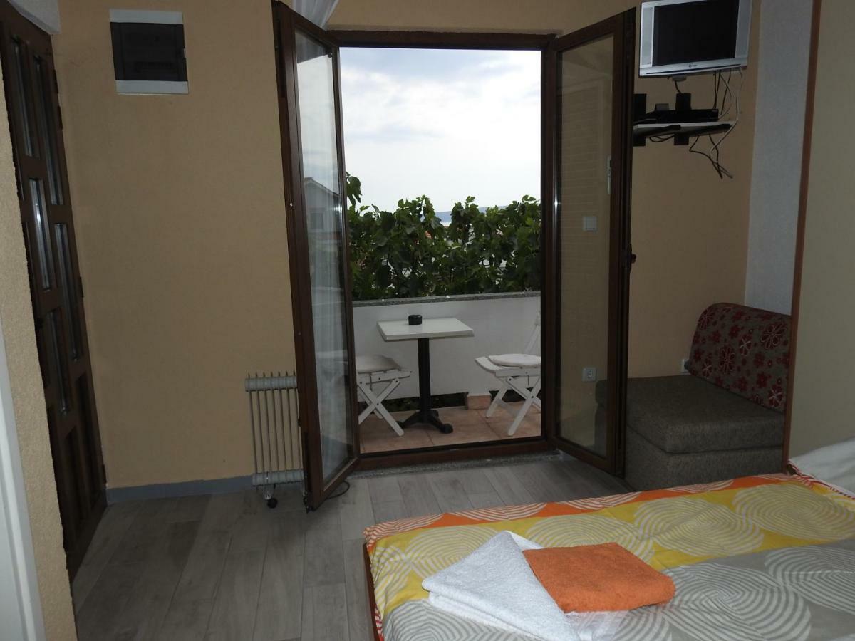 Appartement Vb Jelcic Krk à Krk Town Extérieur photo